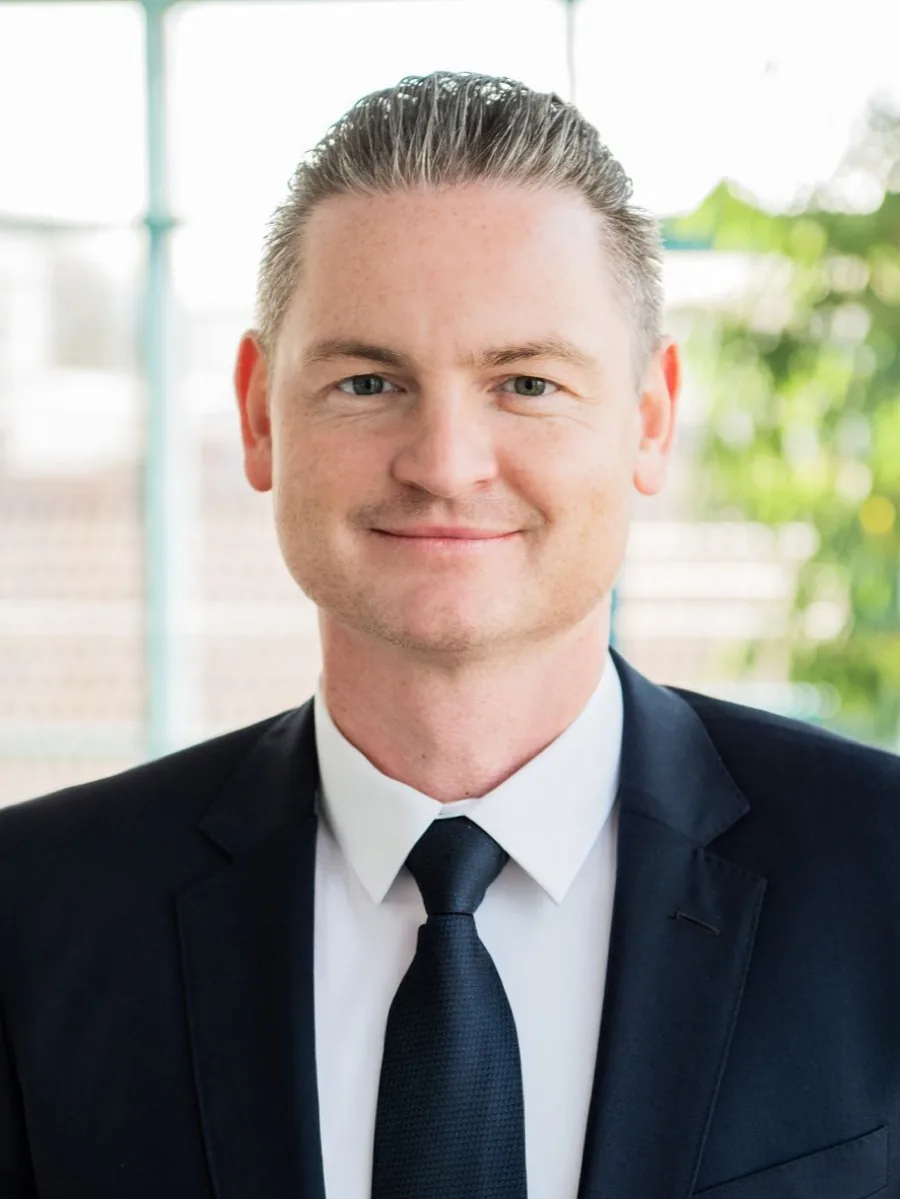 Porträt von Geschäftsführer Simon Kappl